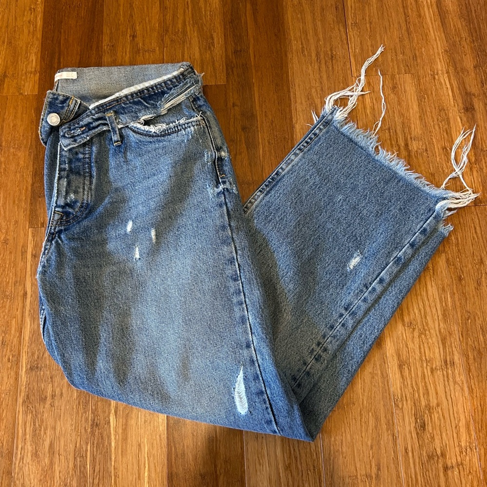 Zara Distressed Blue Jeans Low Waisted Folded Waist Size 4 EUC